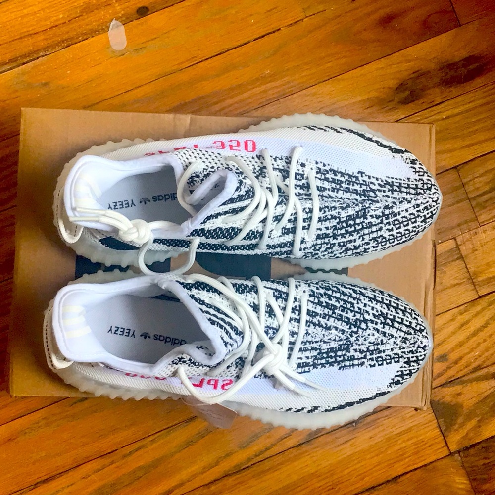 Adidas YEEZY Boost 350 Zebra Black Size 8 - Picture 1 of 14